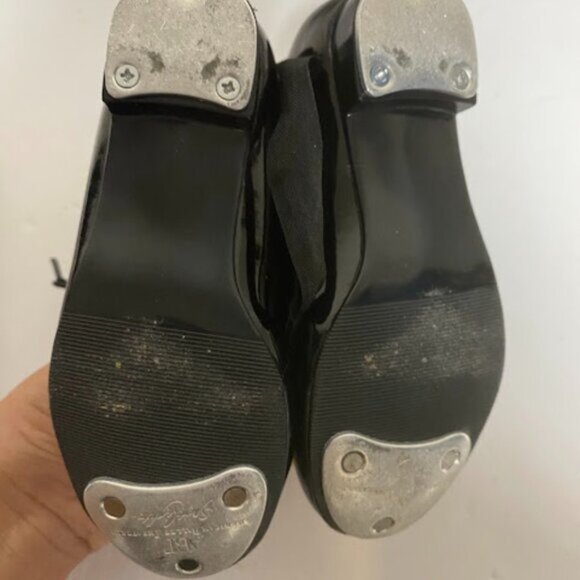ABT Spotlights American Ballet Theatre Black Patent Tap Shoes Girls Size 7 - Picture 8 of 8